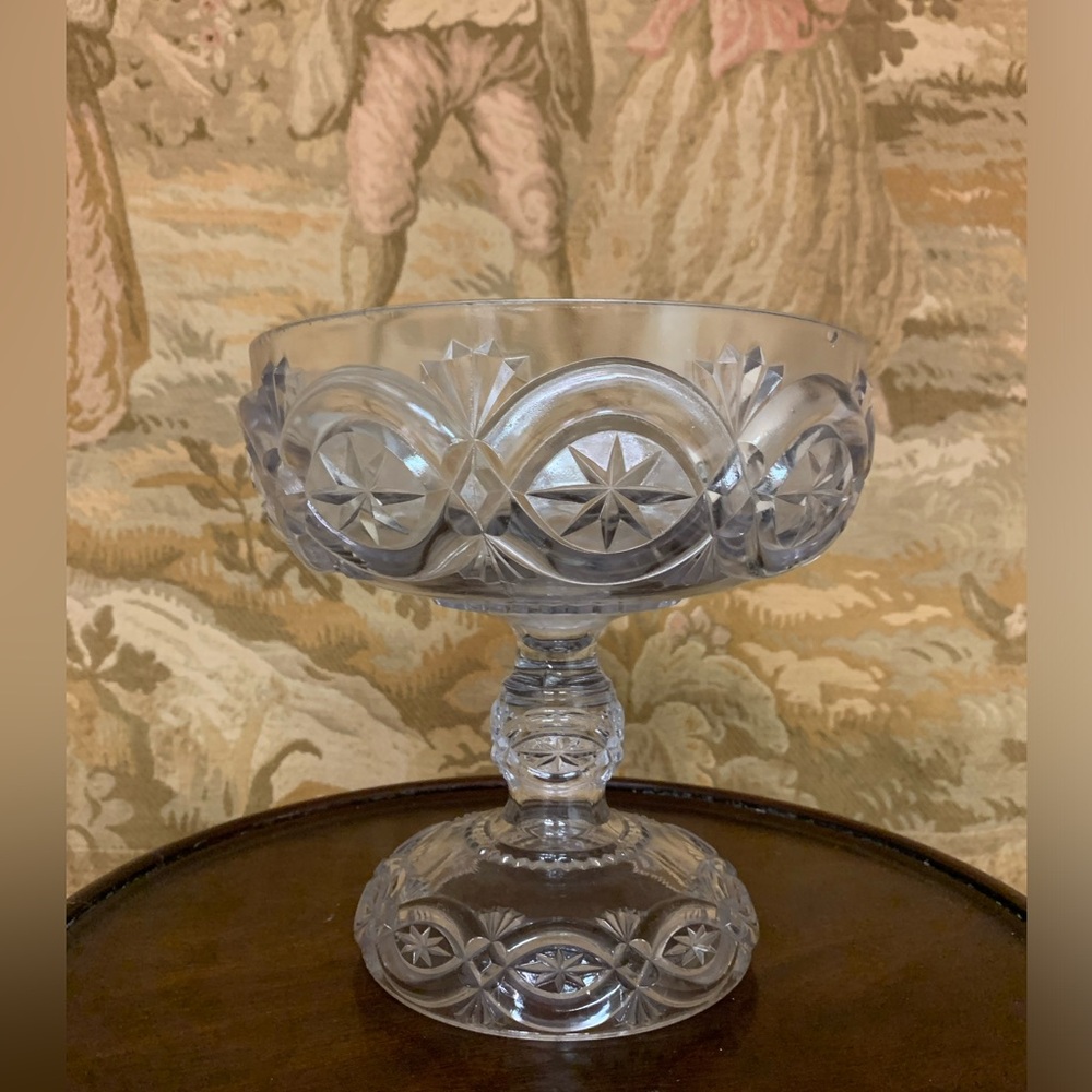 McKee EAPG Glass "Britannic" pattern 8" diameter 7.5" tall